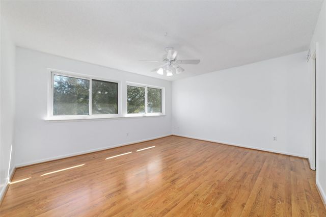 7655 S Braeswood Boulevard 5, Houston, TX 77071