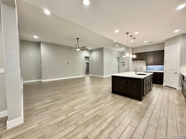 1610 Kinder, San Antonio, TX 78260