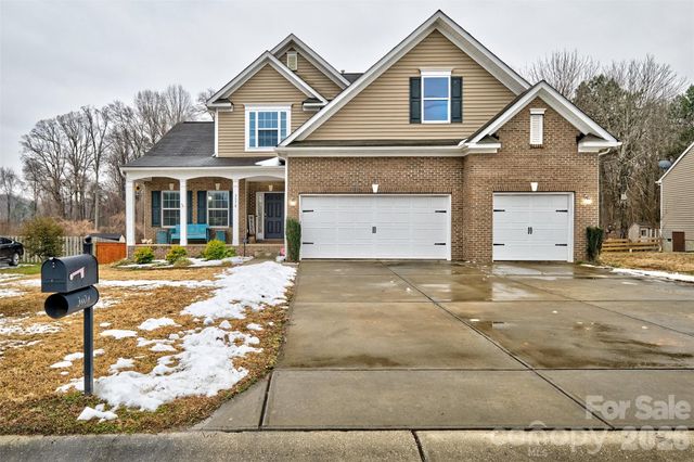 3078 Rhododendron Place, Lake Wylie, SC 29710