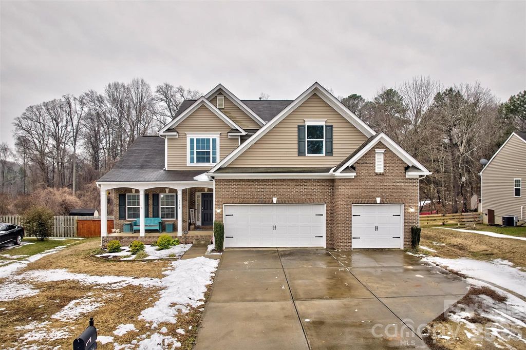 3078 Rhododendron Place, Lake Wylie, SC 29710