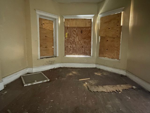 4908 S Indiana Avenue, Chicago, IL 60615