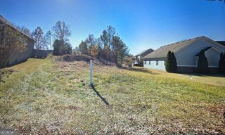 12 Redwood Drive, Adairsville, GA 30103