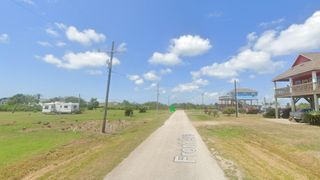 1206 Front Avenue, Port Bolivar, TX 77650