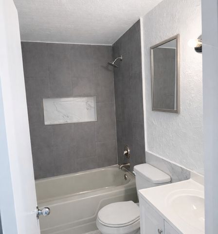 6611 Southpoint St Apt 128, San Antonio, TX 78229