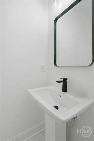 1230 E Anderson Street, Savannah, GA 31404