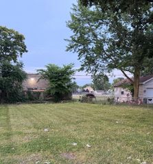 570 Dover Street, Joliet, IL 60432