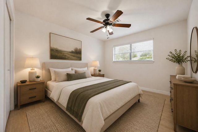 9418 Meadowbriar Lane, Houston, TX 77063