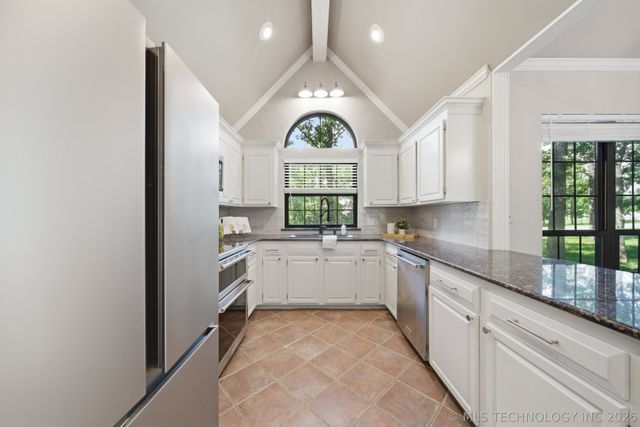 12960 E 182nd Street, Bixby, OK 74008