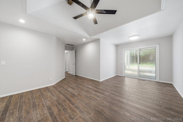 12960 E 182nd Street, Bixby, OK 74008