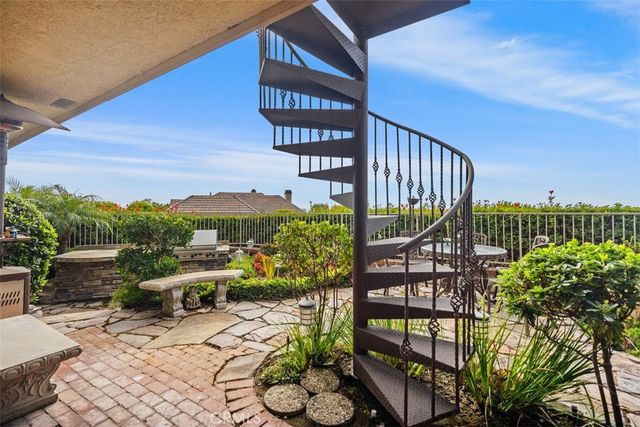 39 Harbor Ridge, Newport Beach, CA 92660