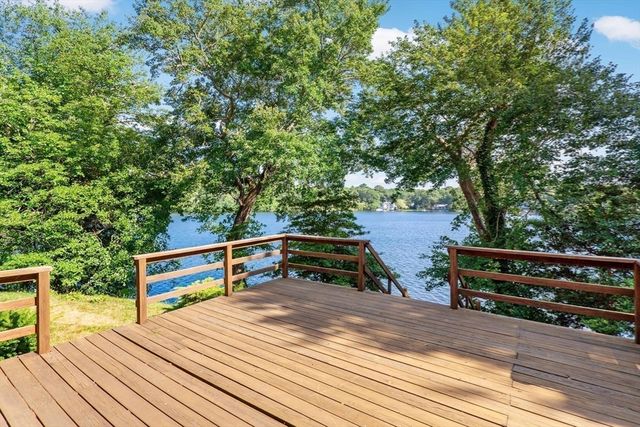 15 & 7 Scottsdale Road, Barnstable, MA 02632