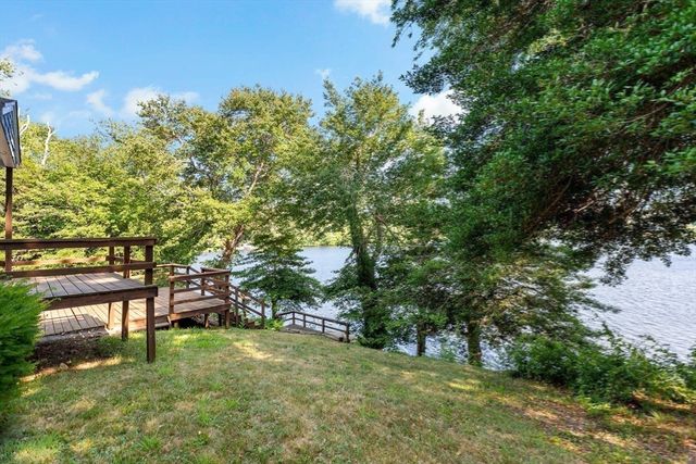 15 & 7 Scottsdale Road, Barnstable, MA 02632