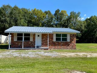 1307 S Hwy. 11, Picayune, MS 39466