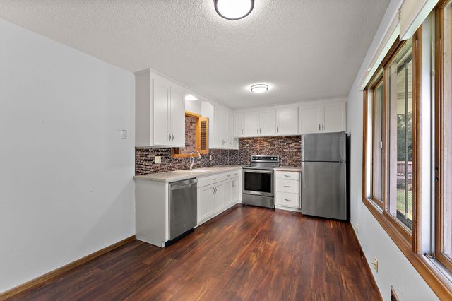 200 Rice Creek Boulevard NE, Fridley, MN 55432