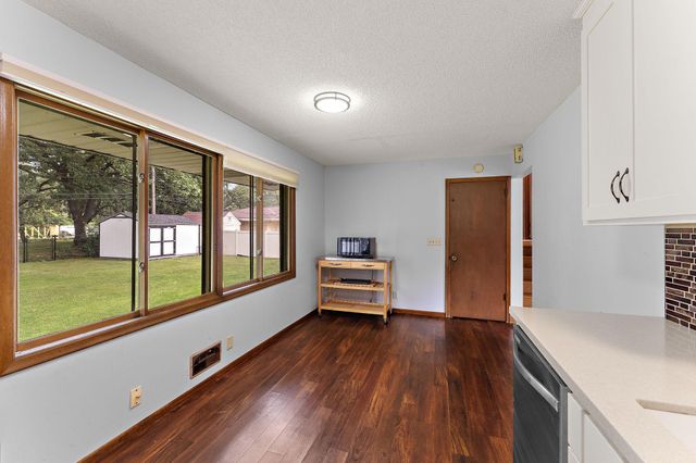 200 Rice Creek Boulevard NE, Fridley, MN 55432