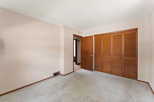 200 Rice Creek Boulevard NE, Fridley, MN 55432