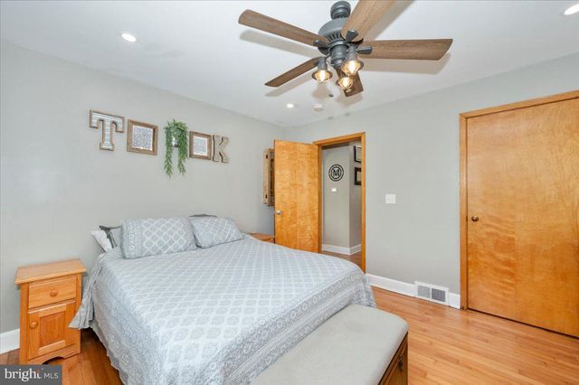 7117 BLUE MOUNTAIN RD, Thurmont, MD 21788
