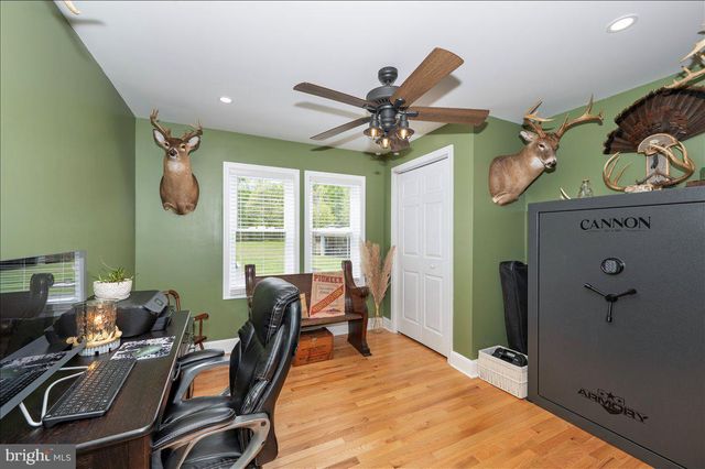 7117 BLUE MOUNTAIN RD, Thurmont, MD 21788