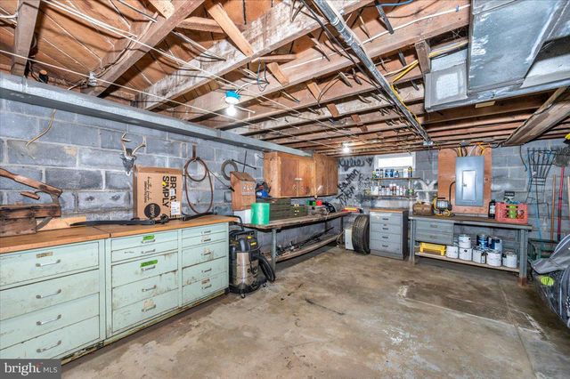 7117 BLUE MOUNTAIN RD, Thurmont, MD 21788