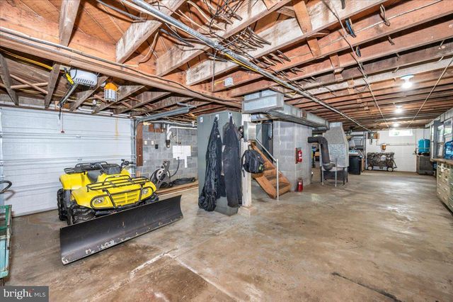 7117 BLUE MOUNTAIN RD, Thurmont, MD 21788