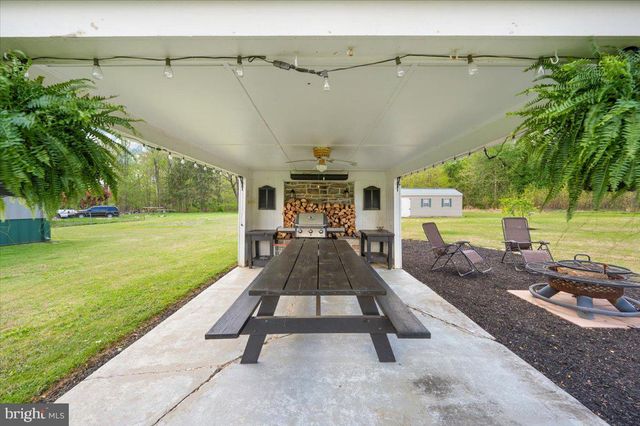 7117 BLUE MOUNTAIN RD, Thurmont, MD 21788
