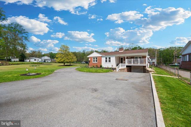 7117 BLUE MOUNTAIN RD, Thurmont, MD 21788
