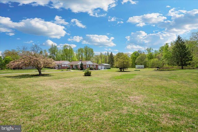 7117 BLUE MOUNTAIN RD, Thurmont, MD 21788
