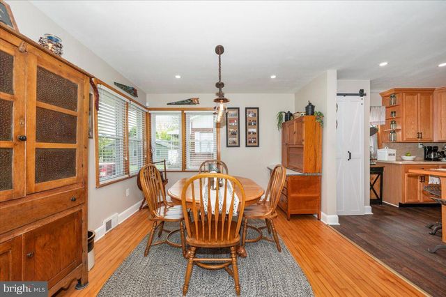 7117 BLUE MOUNTAIN RD, Thurmont, MD 21788