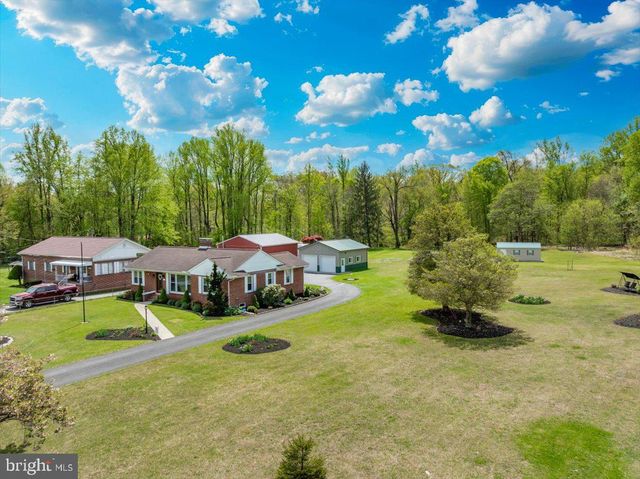 7117 BLUE MOUNTAIN RD, Thurmont, MD 21788