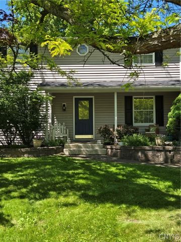 306 Helfer Lane, Manlius, NY 13116