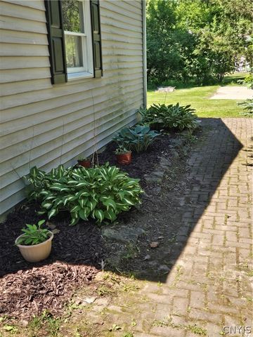 306 Helfer Lane, Manlius, NY 13116