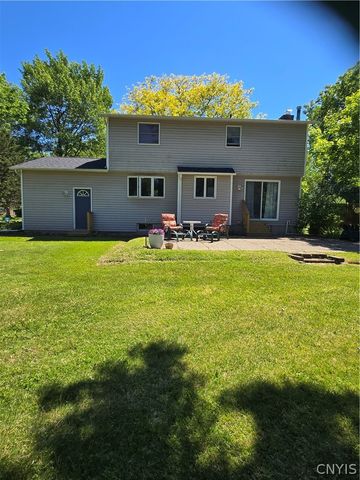 306 Helfer Lane, Manlius, NY 13116