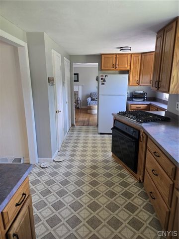 306 Helfer Lane, Manlius, NY 13116