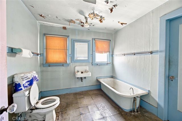 1338 4th, Los Angeles, CA 90019