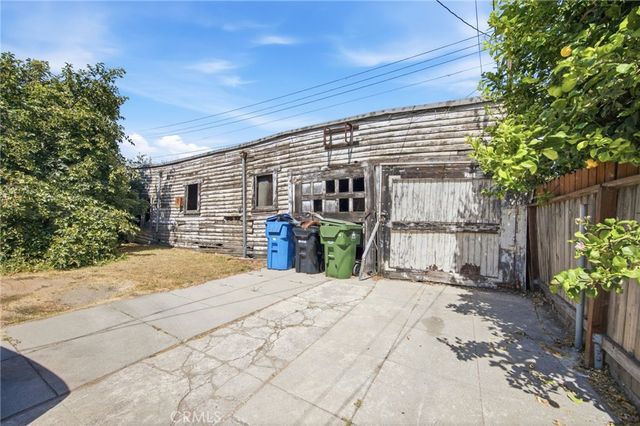 1338 4th, Los Angeles, CA 90019