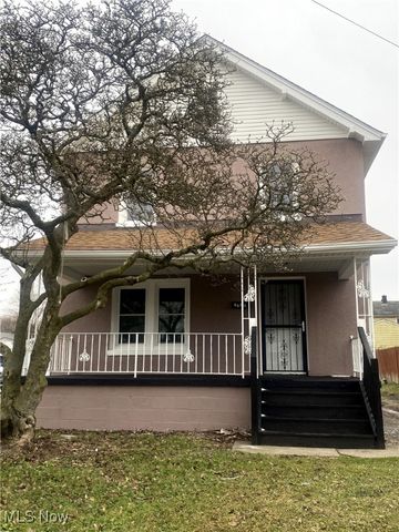 1711 Manhattan, Youngstown, OH 44509