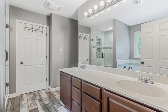 4227 Millbrook Dr, Bryant, AR 72022