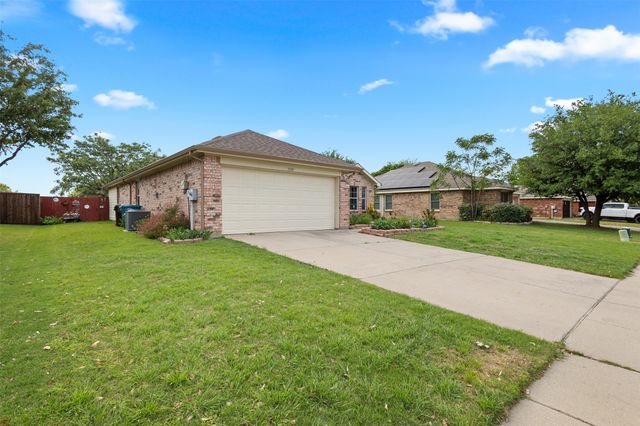 3709 Allison Drive, Denton, TX 76207
