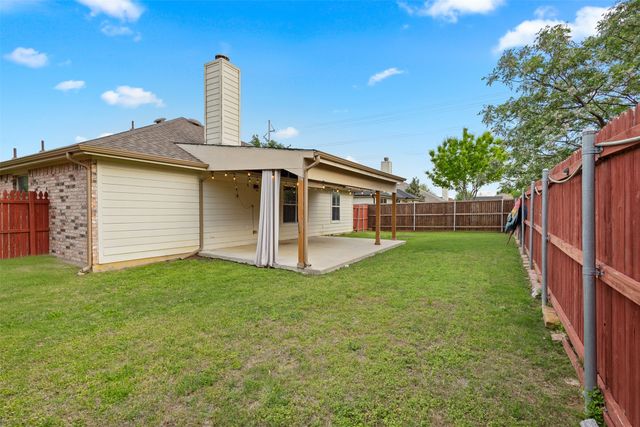 3709 Allison Drive, Denton, TX 76207