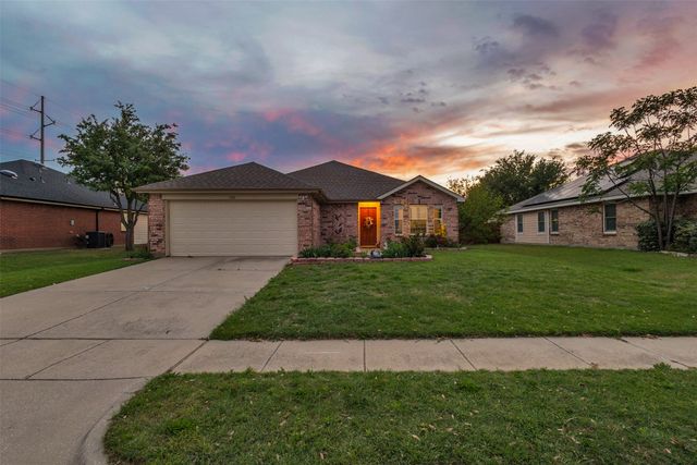 3709 Allison Drive, Denton, TX 76207