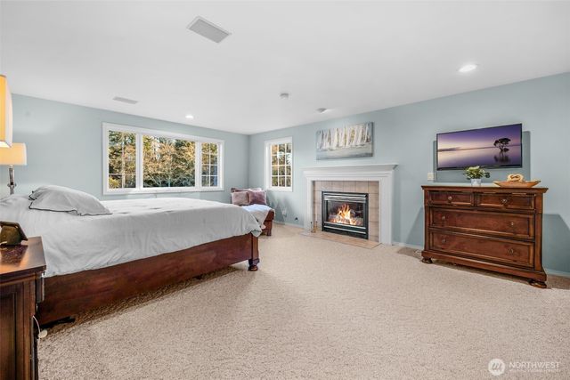 185 Belmont Place, Camano Island, WA 98282