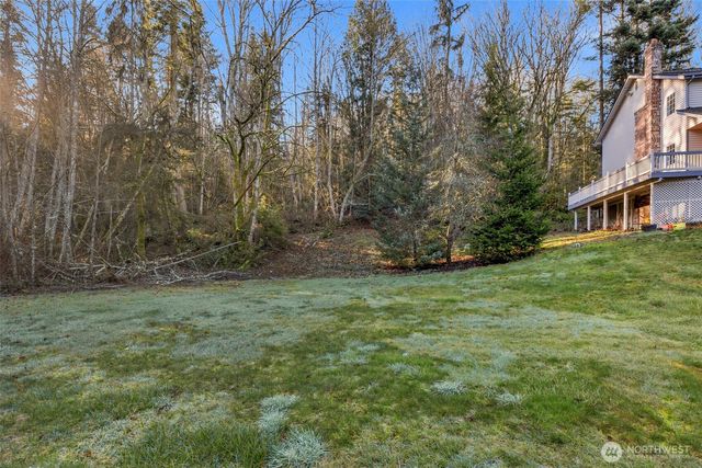 185 Belmont Place, Camano Island, WA 98282