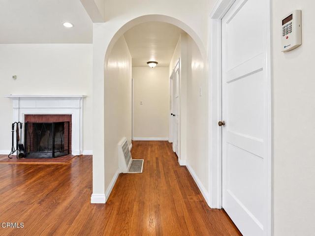 3289 Inglewood Boulevard, Los Angeles, CA 90066