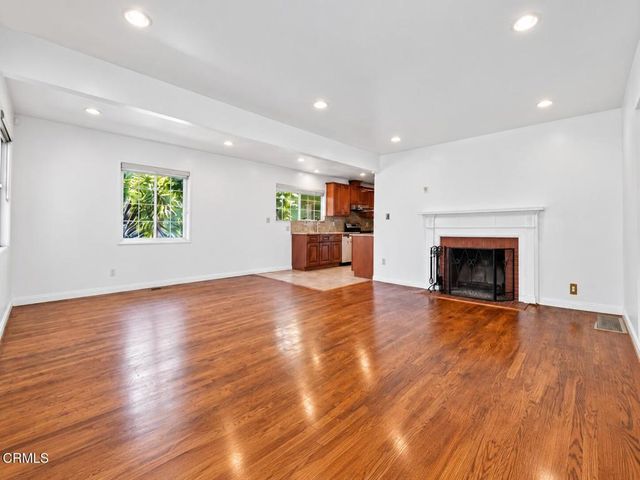 3289 Inglewood Boulevard, Los Angeles, CA 90066