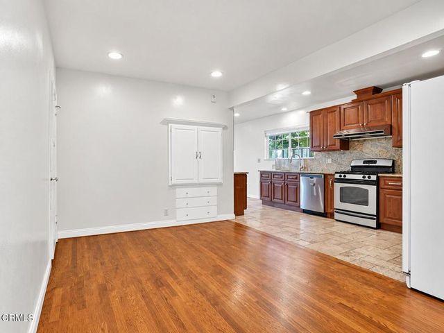 3289 Inglewood Boulevard, Los Angeles, CA 90066