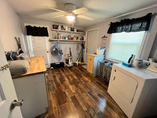 1598 NOBLE TERRACE, Port Charlotte, FL 33952