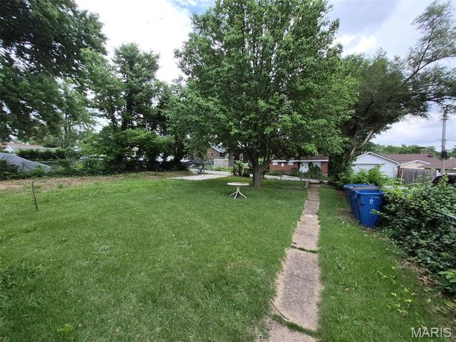 3512 Lincoln Avenue, St Louis, MO 63121