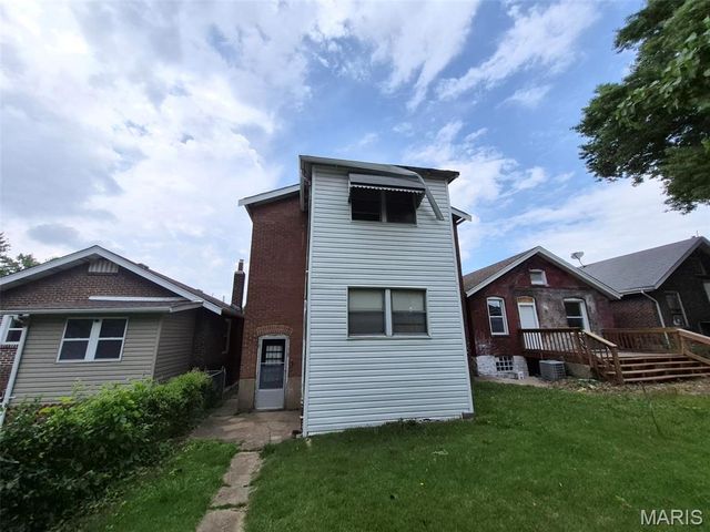 3512 Lincoln Avenue, St Louis, MO 63121