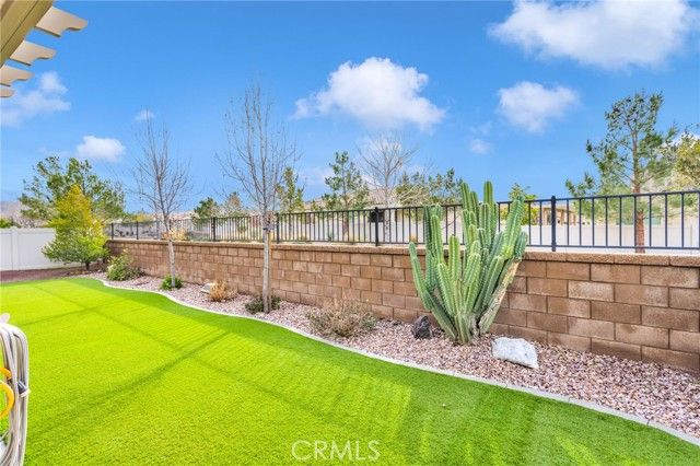 11364 Camden, Apple Valley, CA 92308