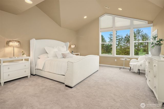 4020 Lake Washington Boulevard SE, Bellevue, WA 98006